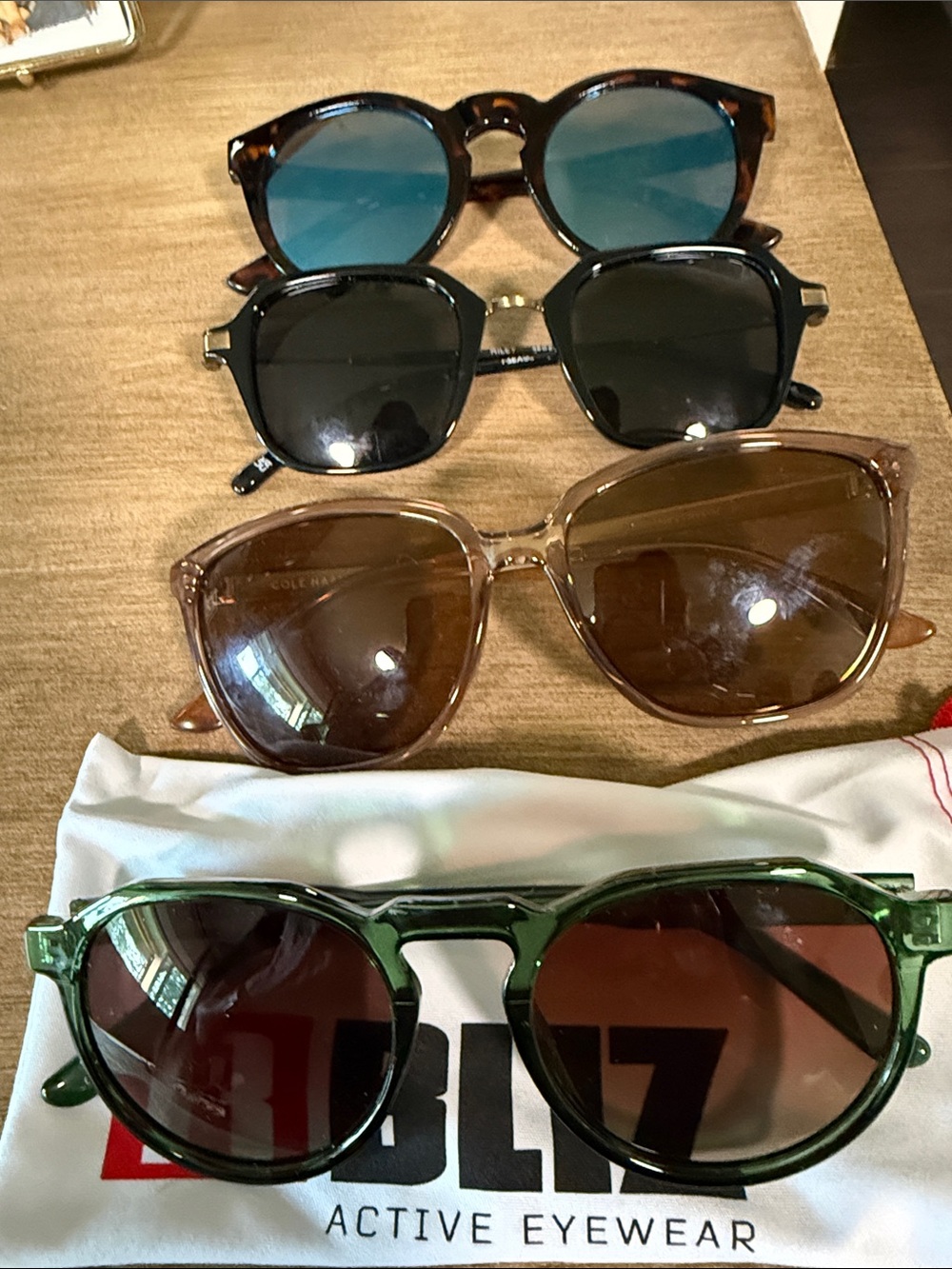 4 Pair fashion Sunglasses